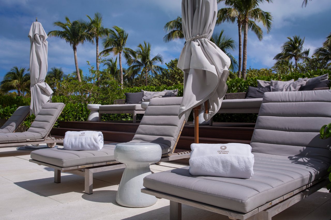Top Miami Beach real estate agent Jeff Miller of the Jeff Miller Group specializing in luxury condos and waterfront homes