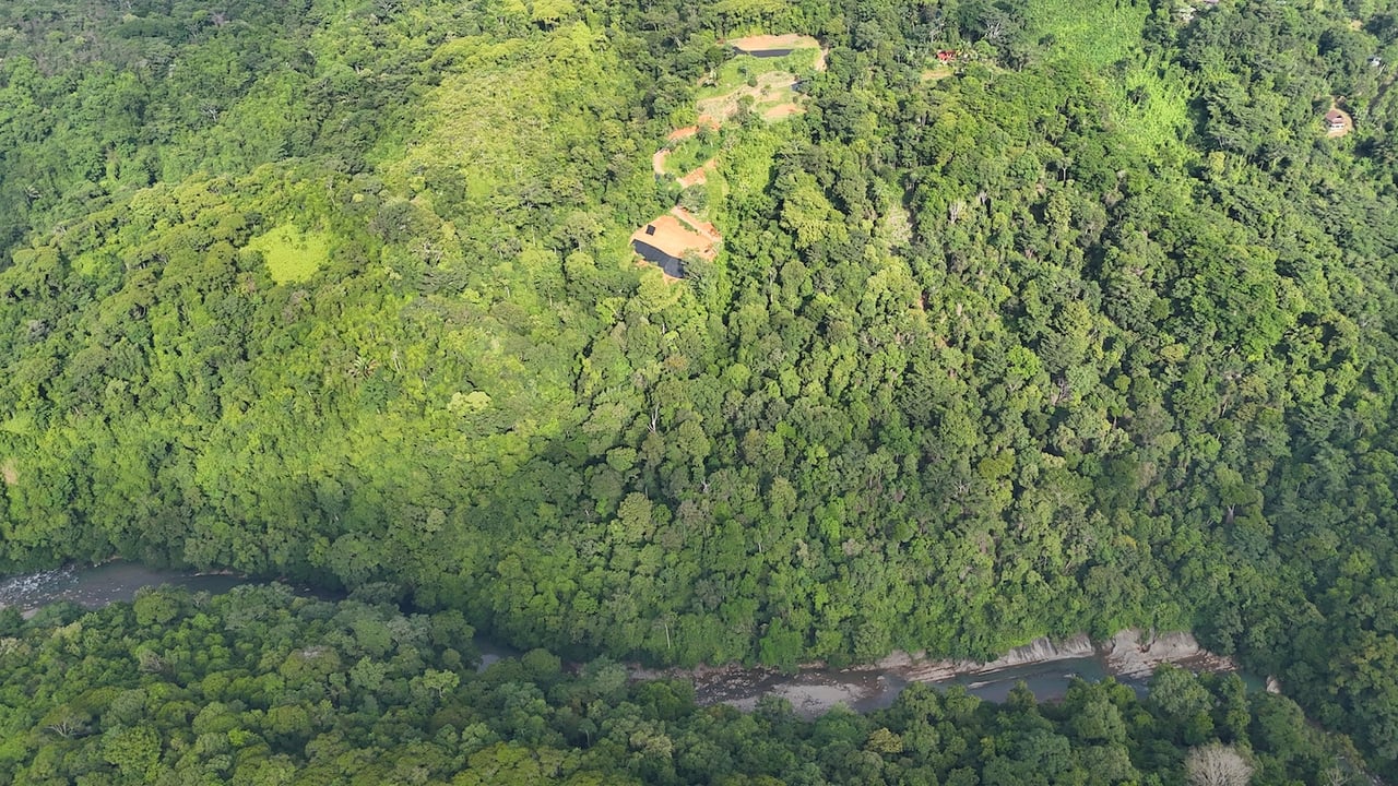 30-ACRES OF LAND WITH RIVER ACCESS, ROADS, AND BUILDING PADS IN LAGUNAS