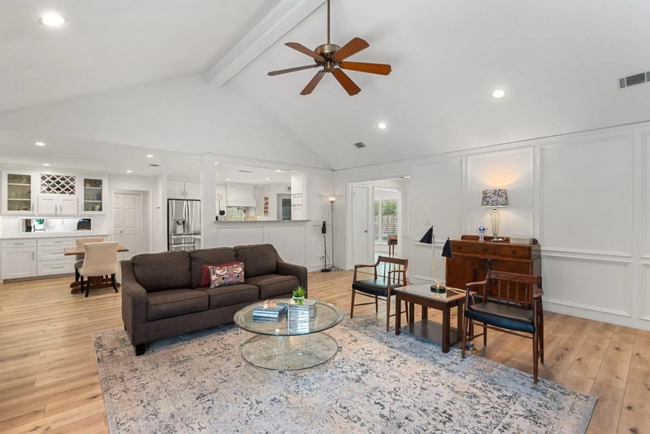 1709 Crested Butte Dr - Westlake Hills Single-Story Legacy Estate on Half-Acre