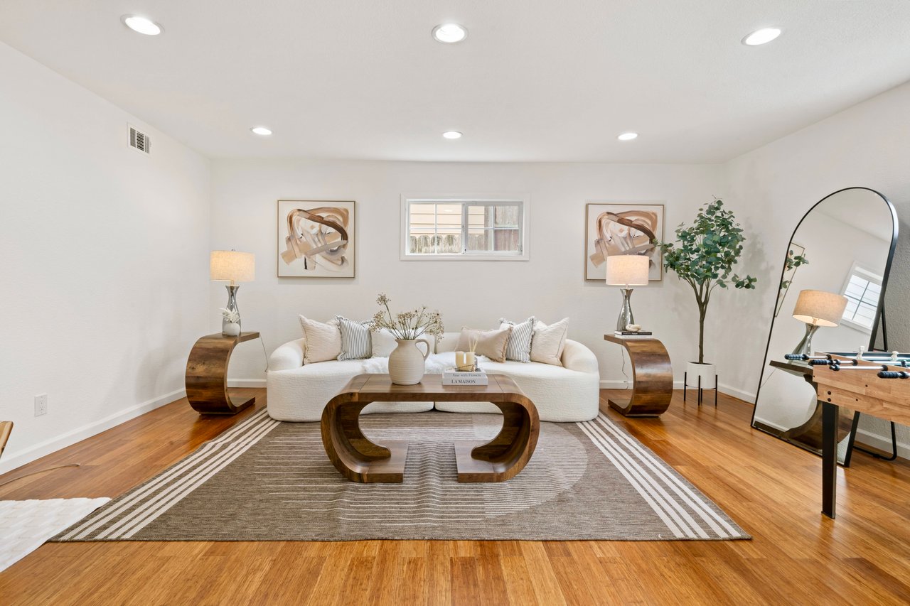 429 Hemlock Ave