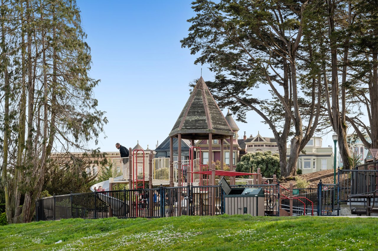 4-Bedroom Hayes Valley Victorian
