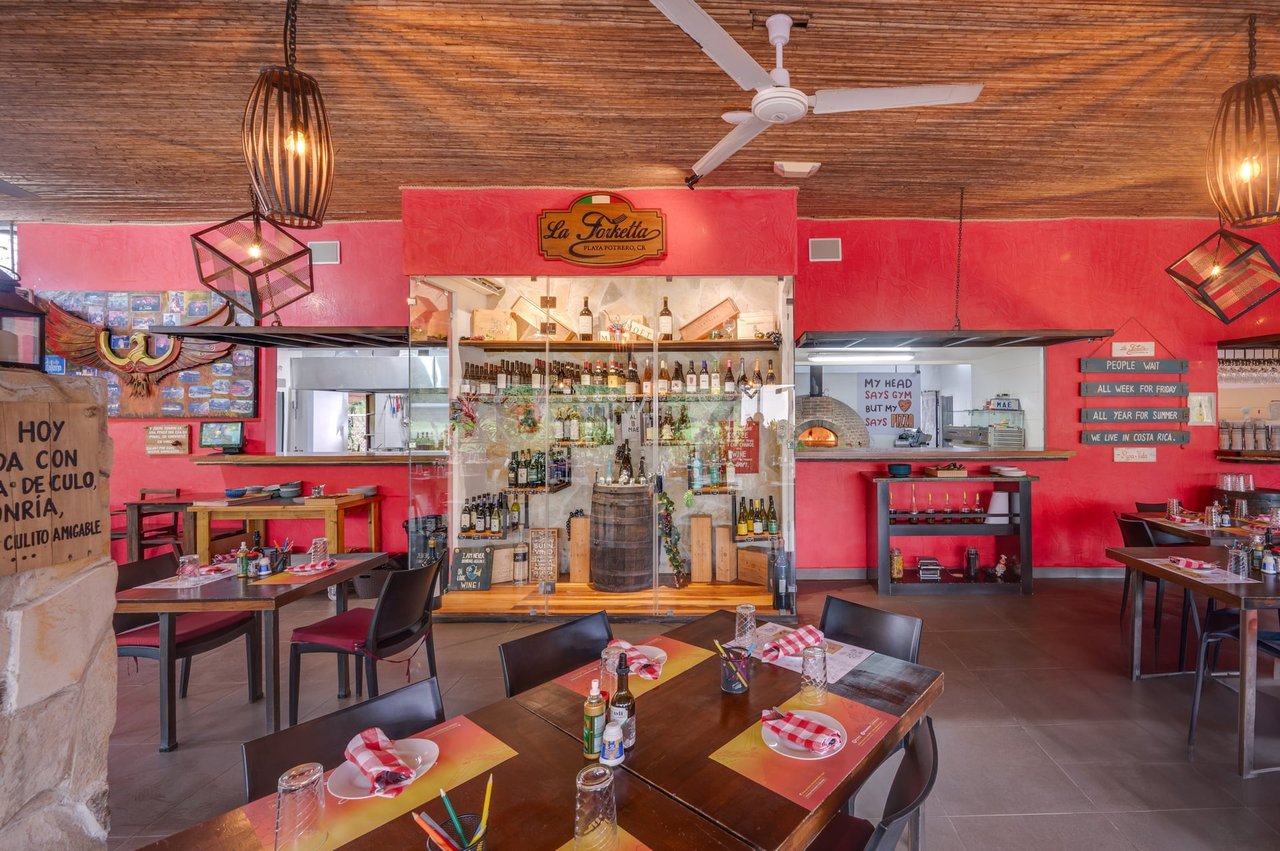 LA FORKETTA - ICONIC RESTAURANT FOR SALE 