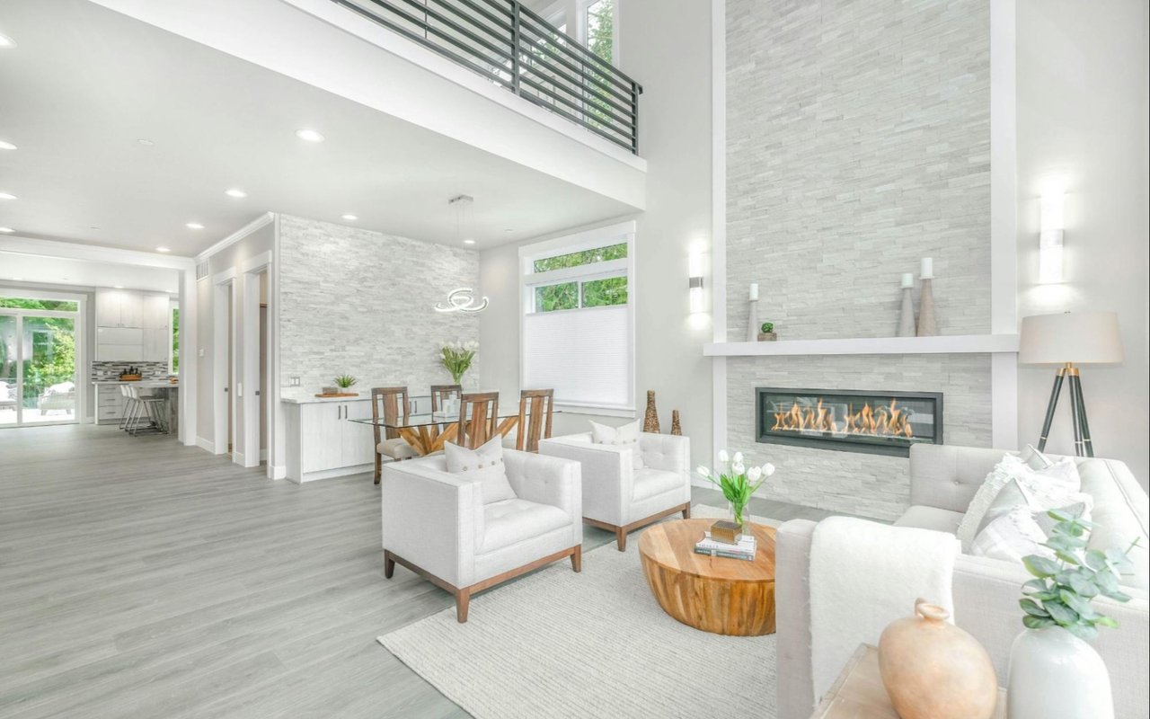 The Benefits of Working with a Local Real Estate Expert in San Antonio cover