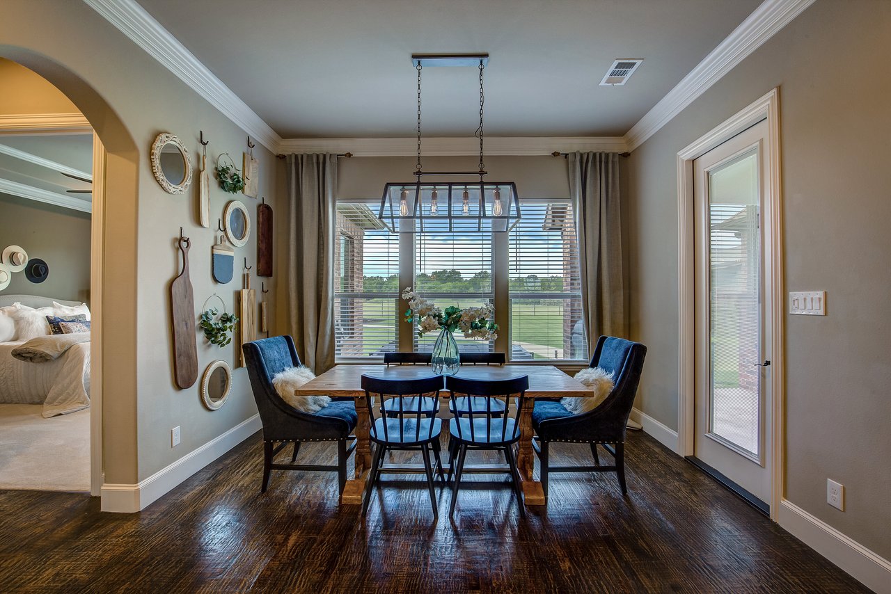 552 Horseshoe Bend