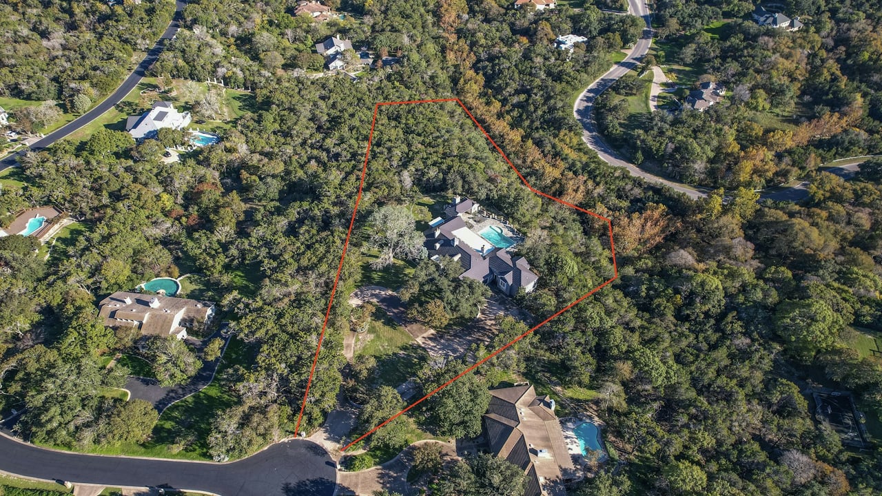 Coming Soon in Barton Creek!