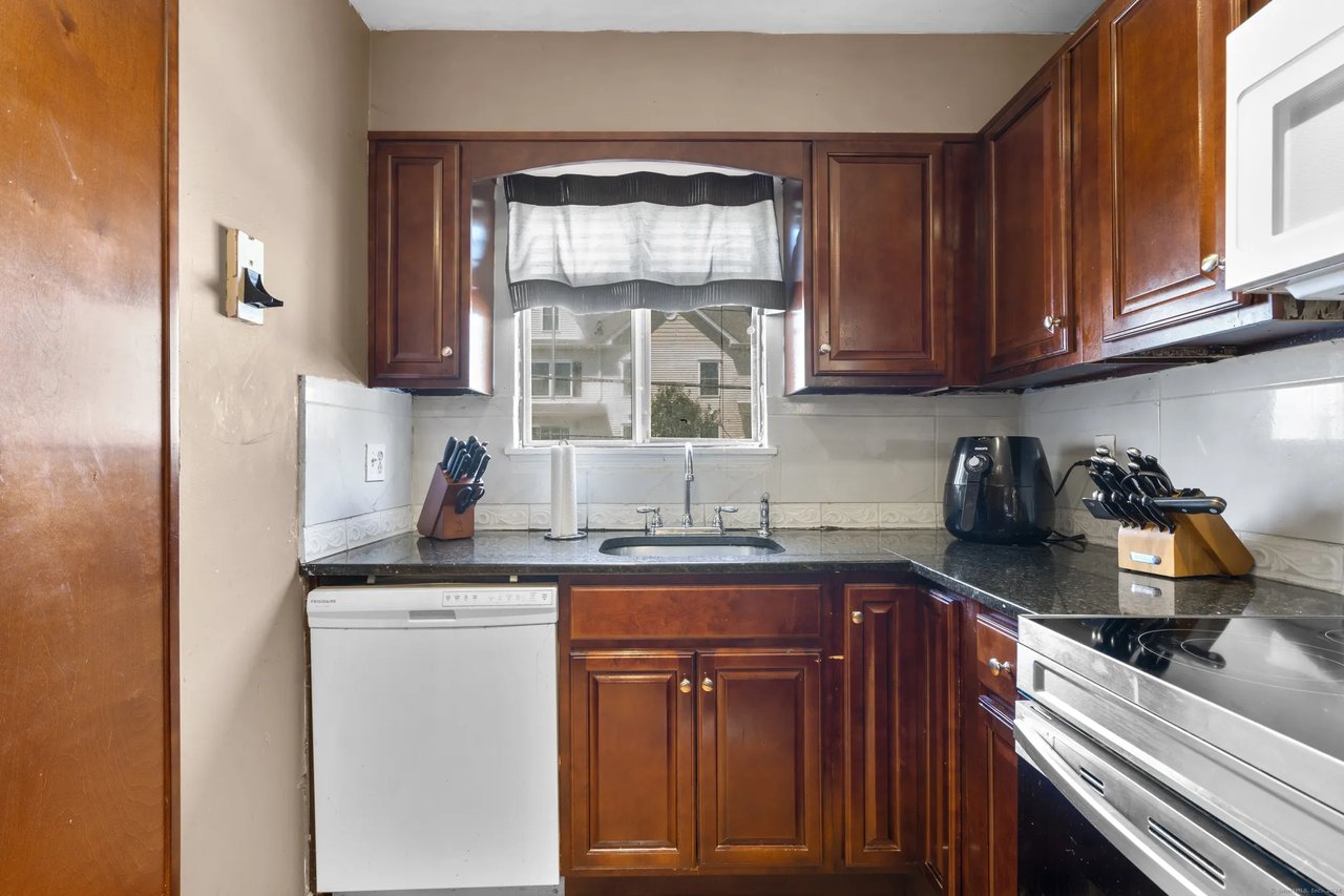 11 Finney Lane Unit 6