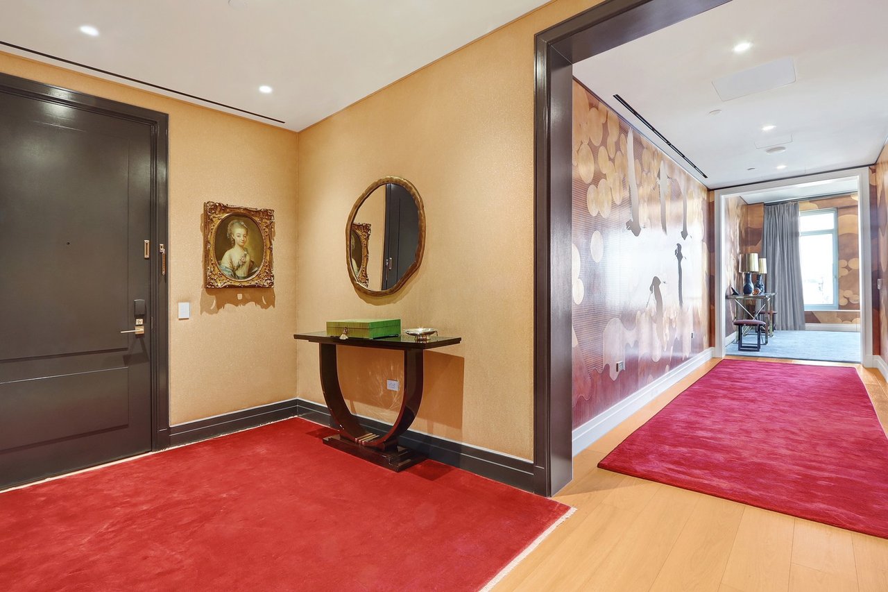  70 Vestry Street, #4B