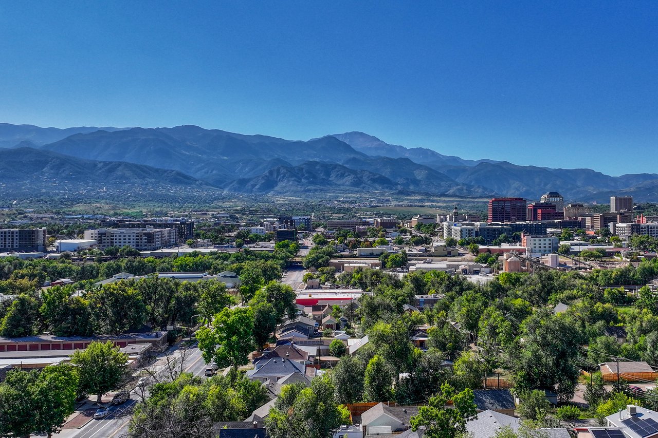 801 E Costilla Street