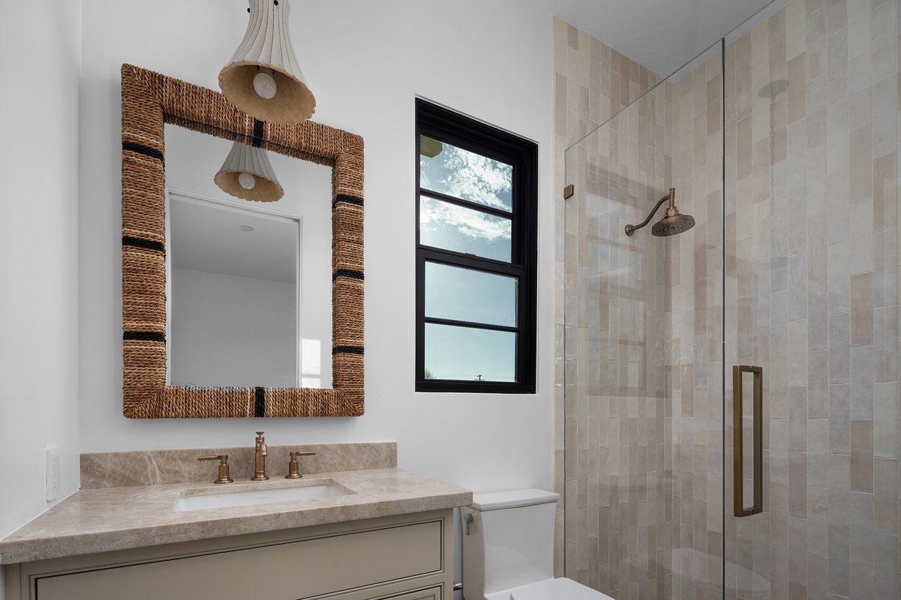 6312 E CALLE DEL PAISANO