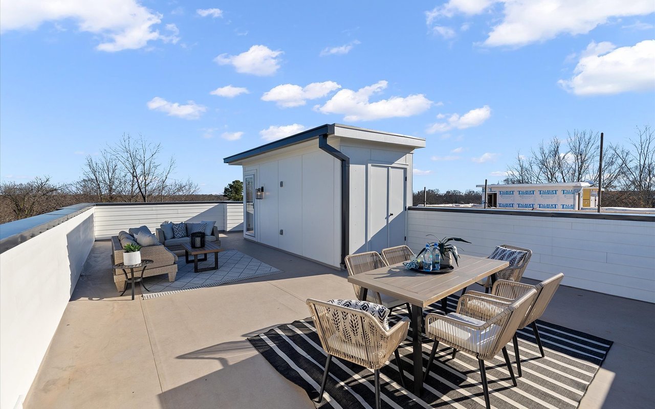 813 N Roxboro Street