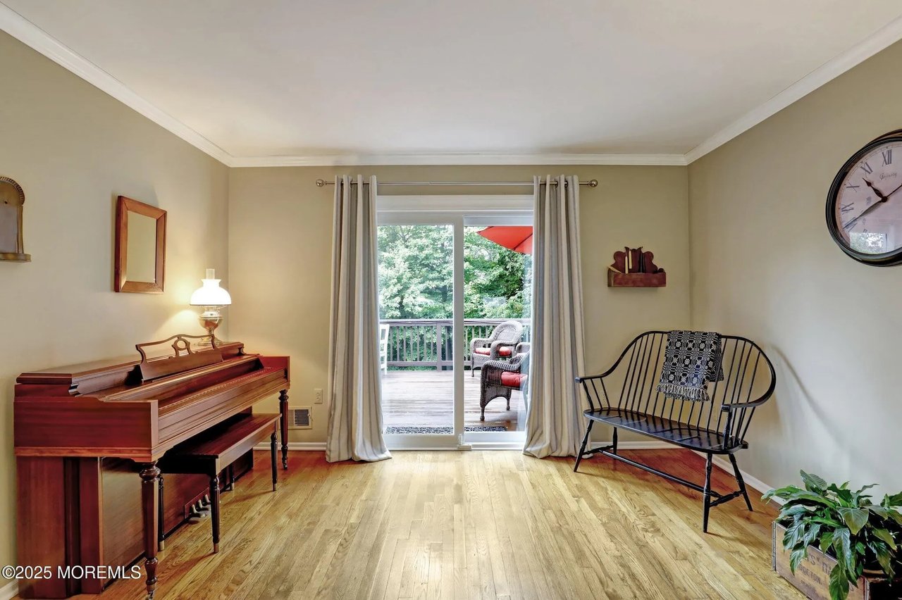 3245 Rambling Hill Court