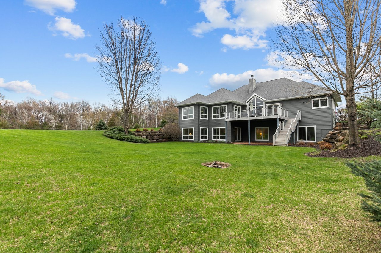 N4725 N Lakeshore Drive