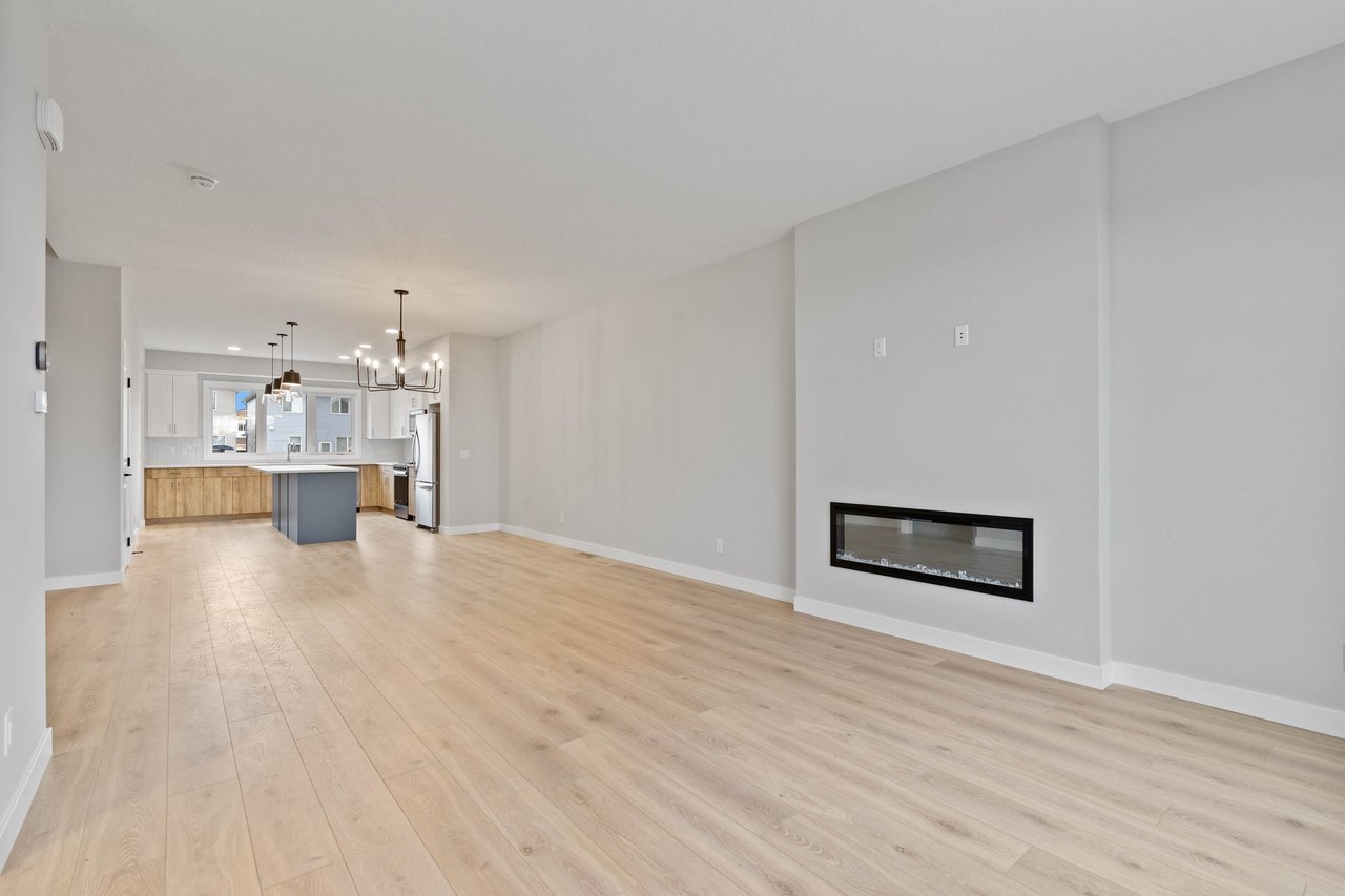 199 Belvedere Crescent SE