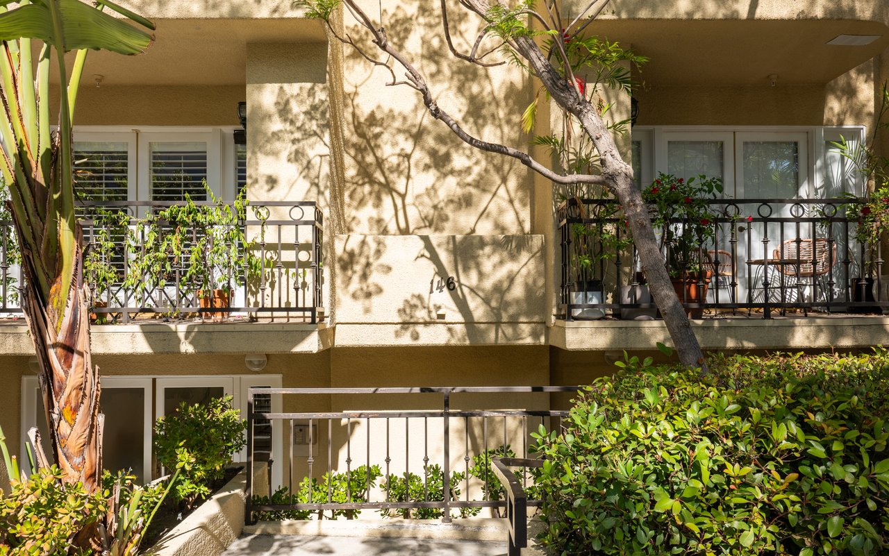 146 S Clark Dr Unit: 101, West Hollywood