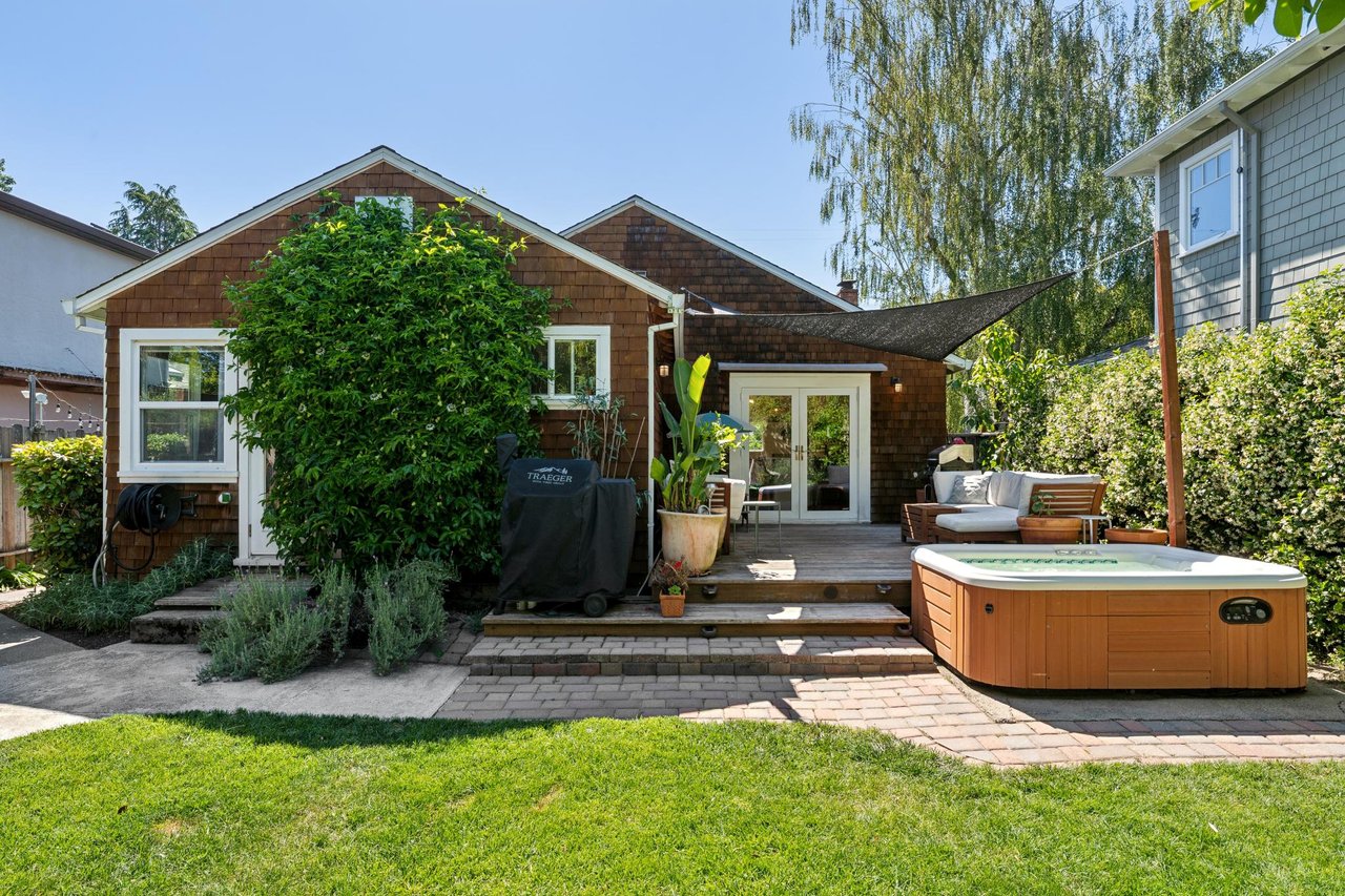 Beautifully Renovated Home in the Heart of Brookside