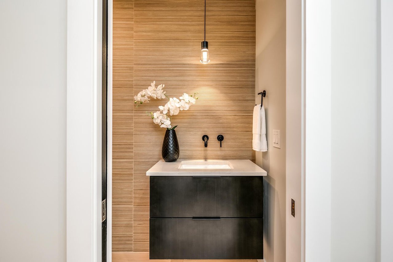 3339 Bryant Street Potter Highlands