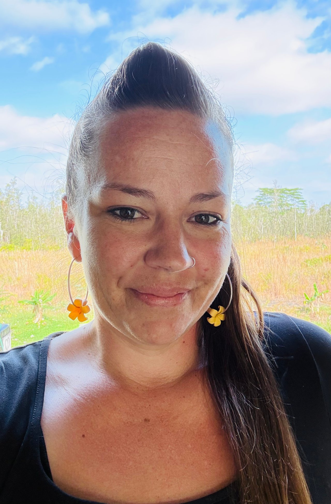 Sandra Connolly Makawao, HI Real Estate Agent Headshot