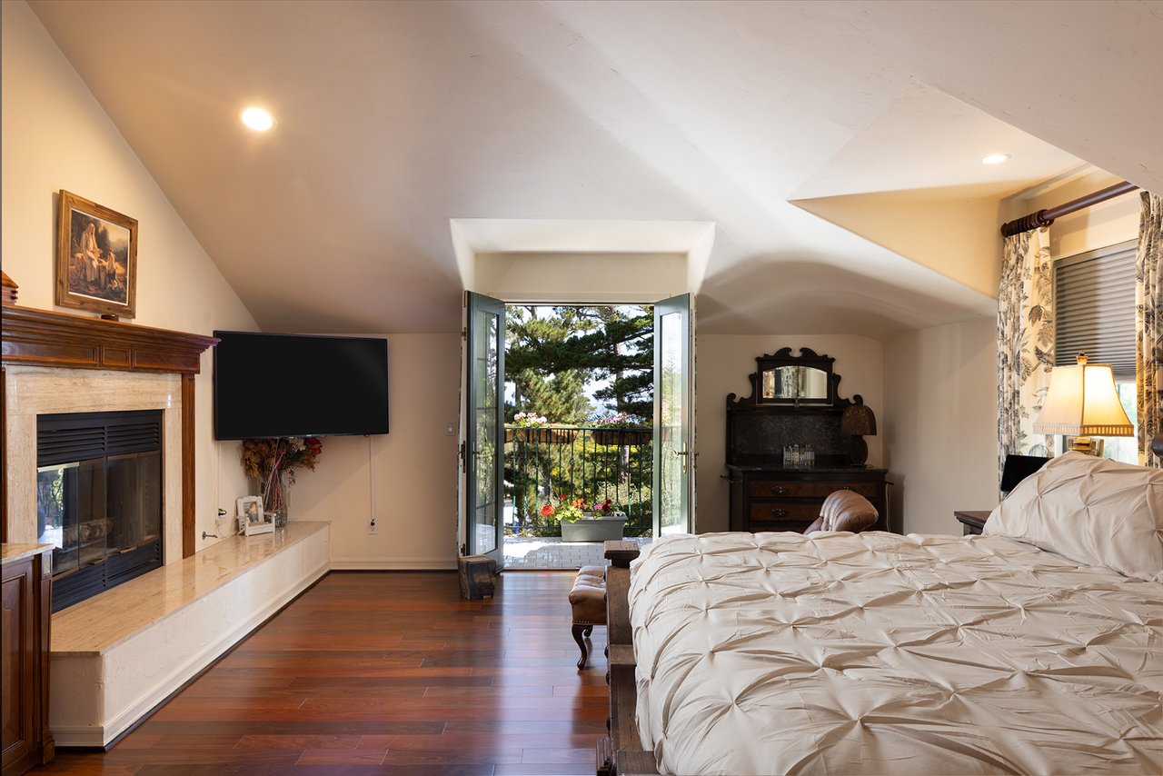 Spacious Skyline Forest Living