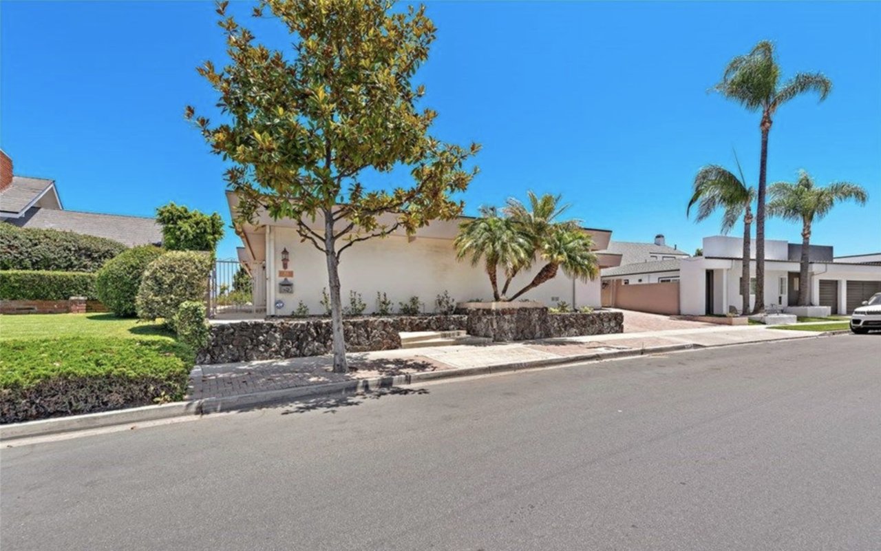 For Sale - 1954 Santiago Drive, Newport Beach $2,400,000