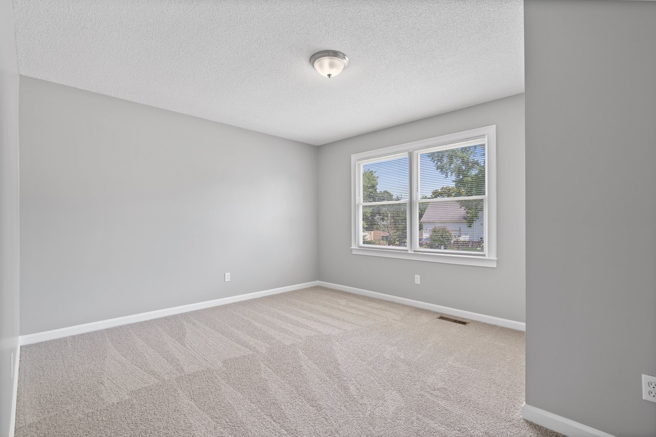 Four Bedrooms in Madison City School District!!!