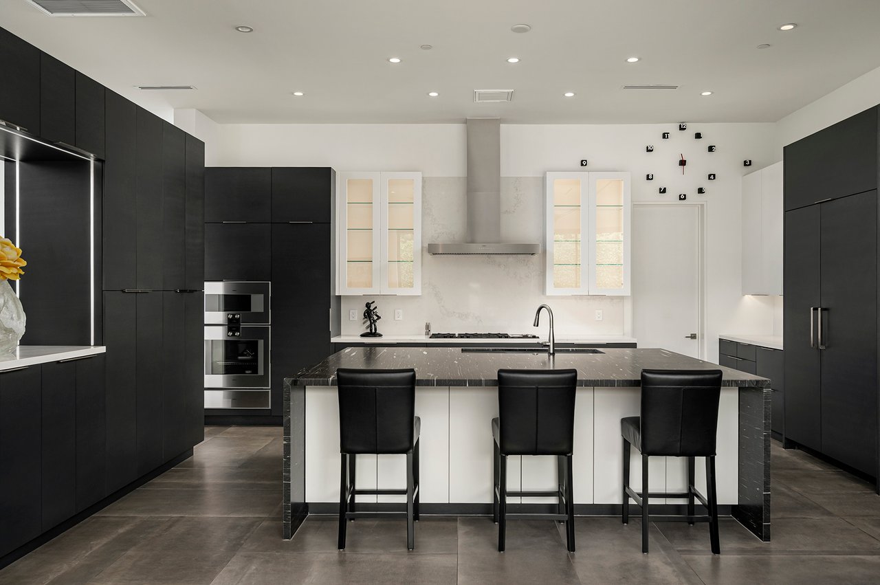 6917 E CACTUS WREN Road