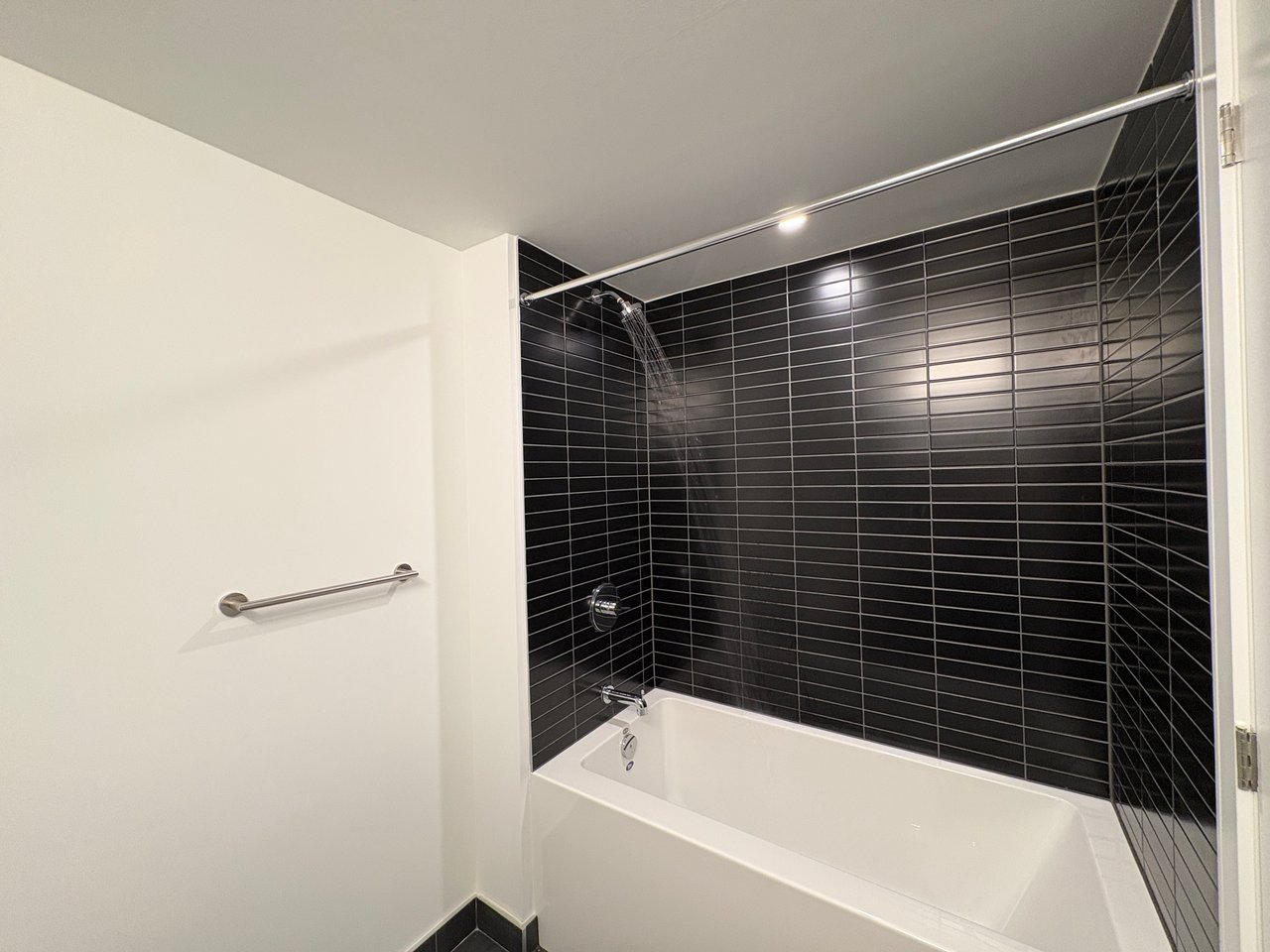 3009 Novar Road 1420