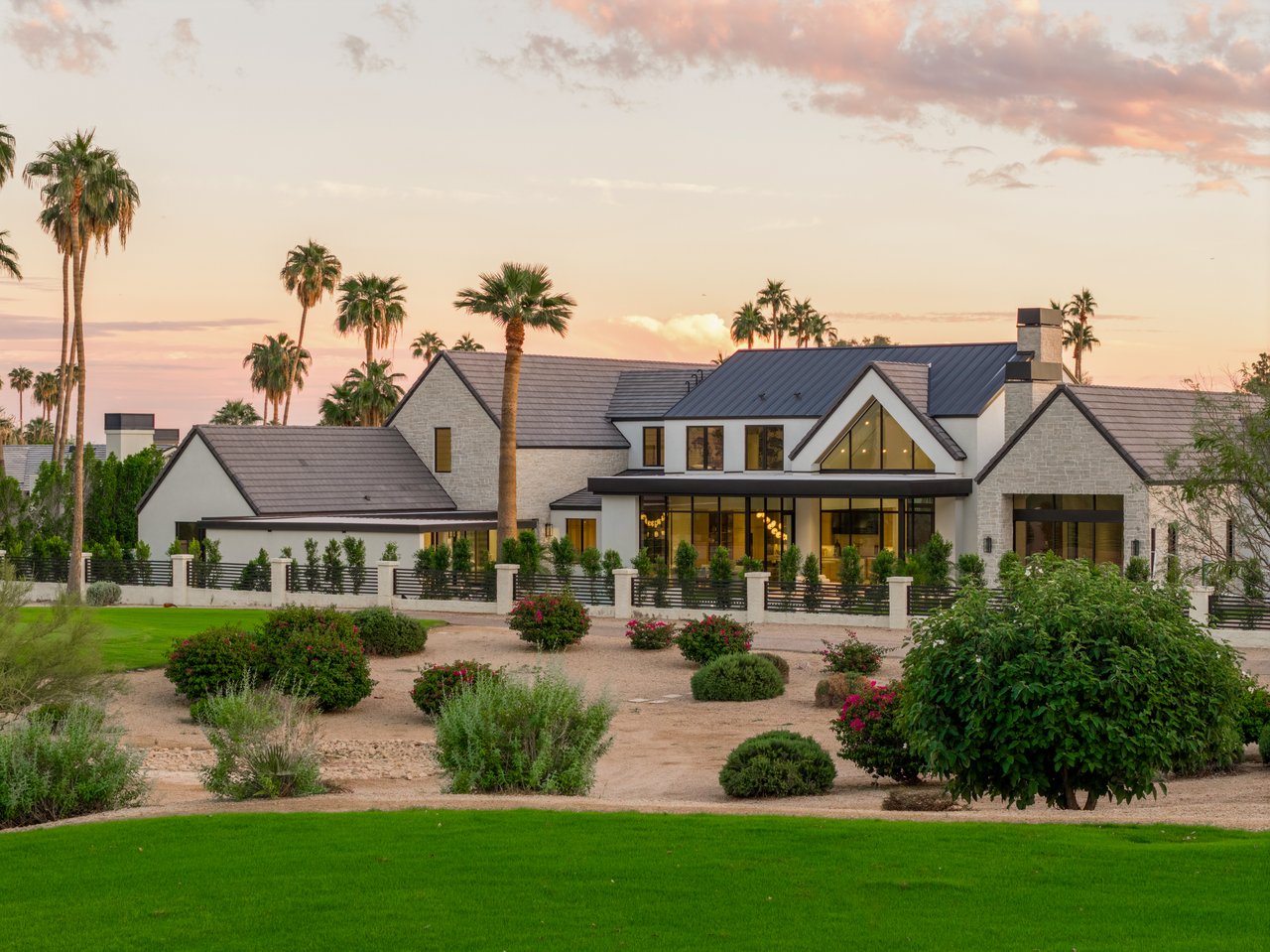 6230 E HILLCREST BLVD