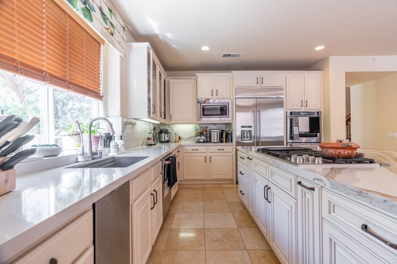 4314 Via Cerritos