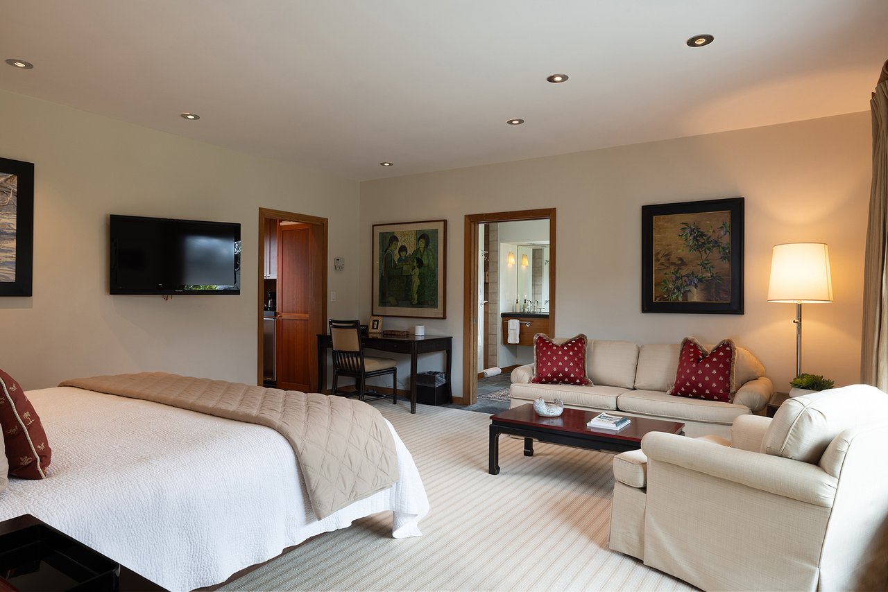 Koketsu - Spectacular Oceanfront Rental