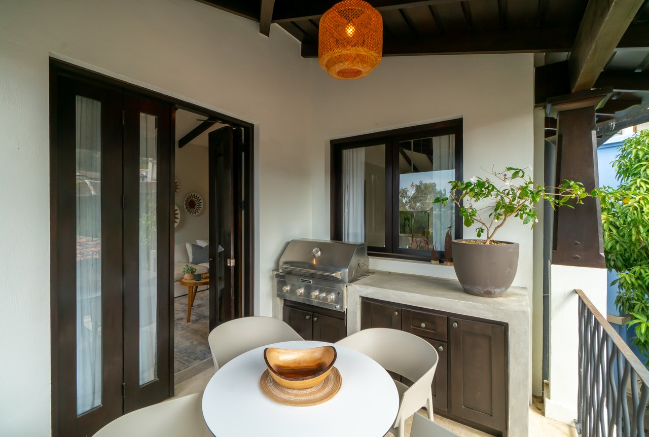 18 Calle La Ronda | Where Everyday Feels Like a Holiday