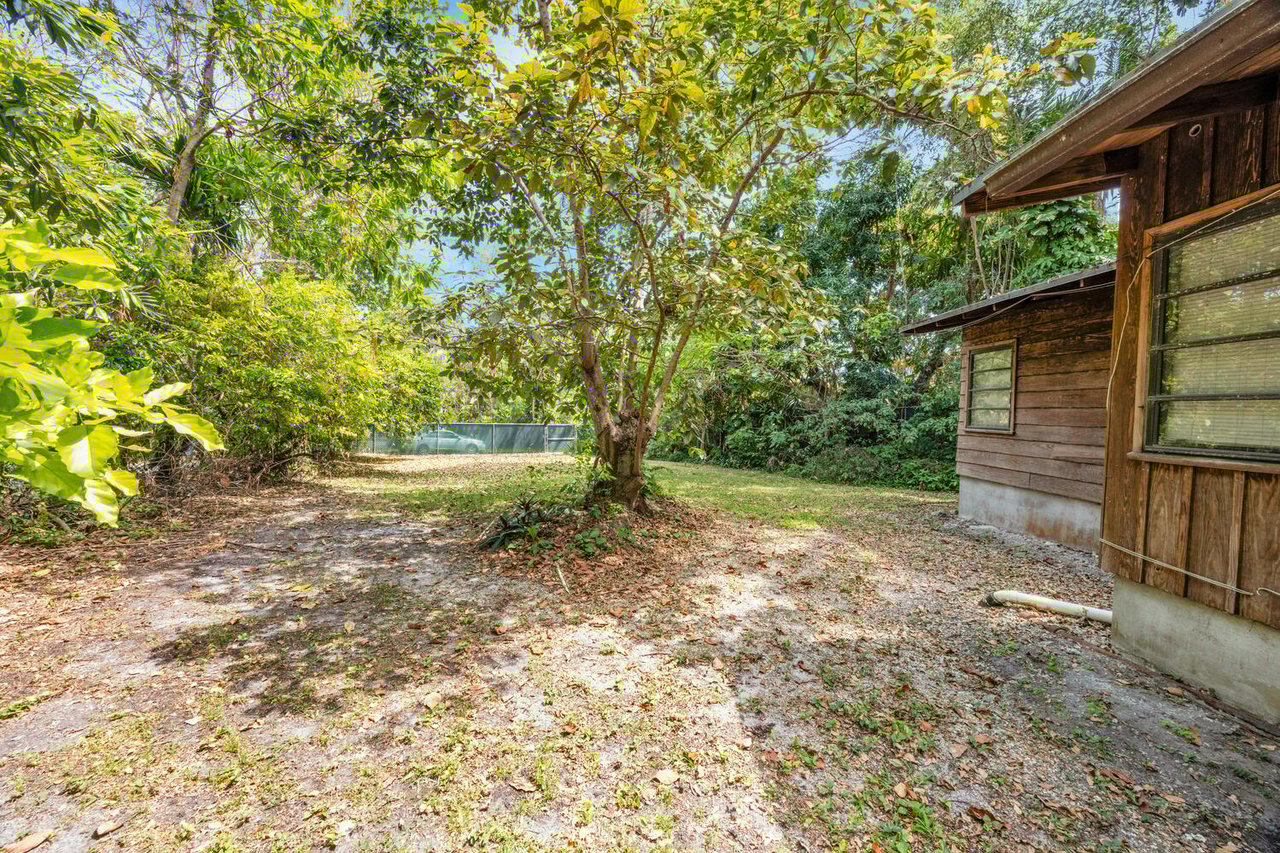 74,052 SQFT Lot in Coconut Grove