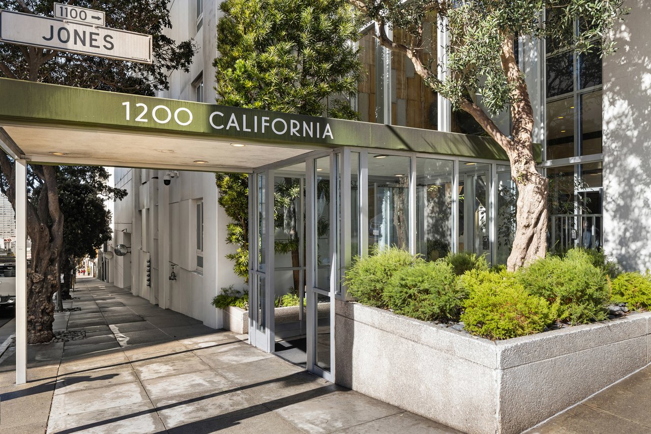 Showcase Apartment on Nob Hill