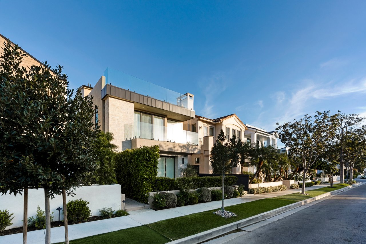 Spotlight: 428 1/2 Fernleaf | Corona del Mar