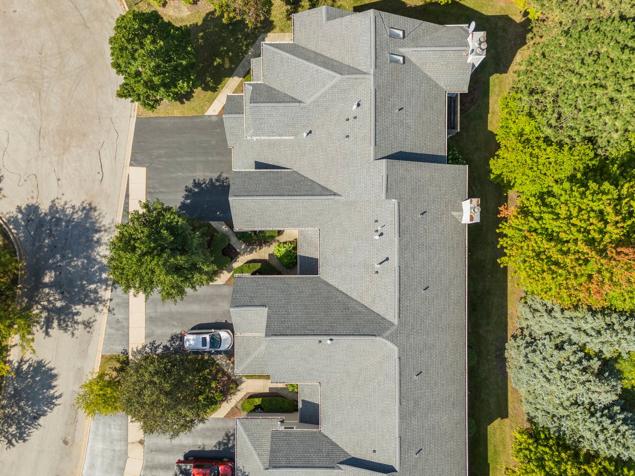 2911 Dearborn Court