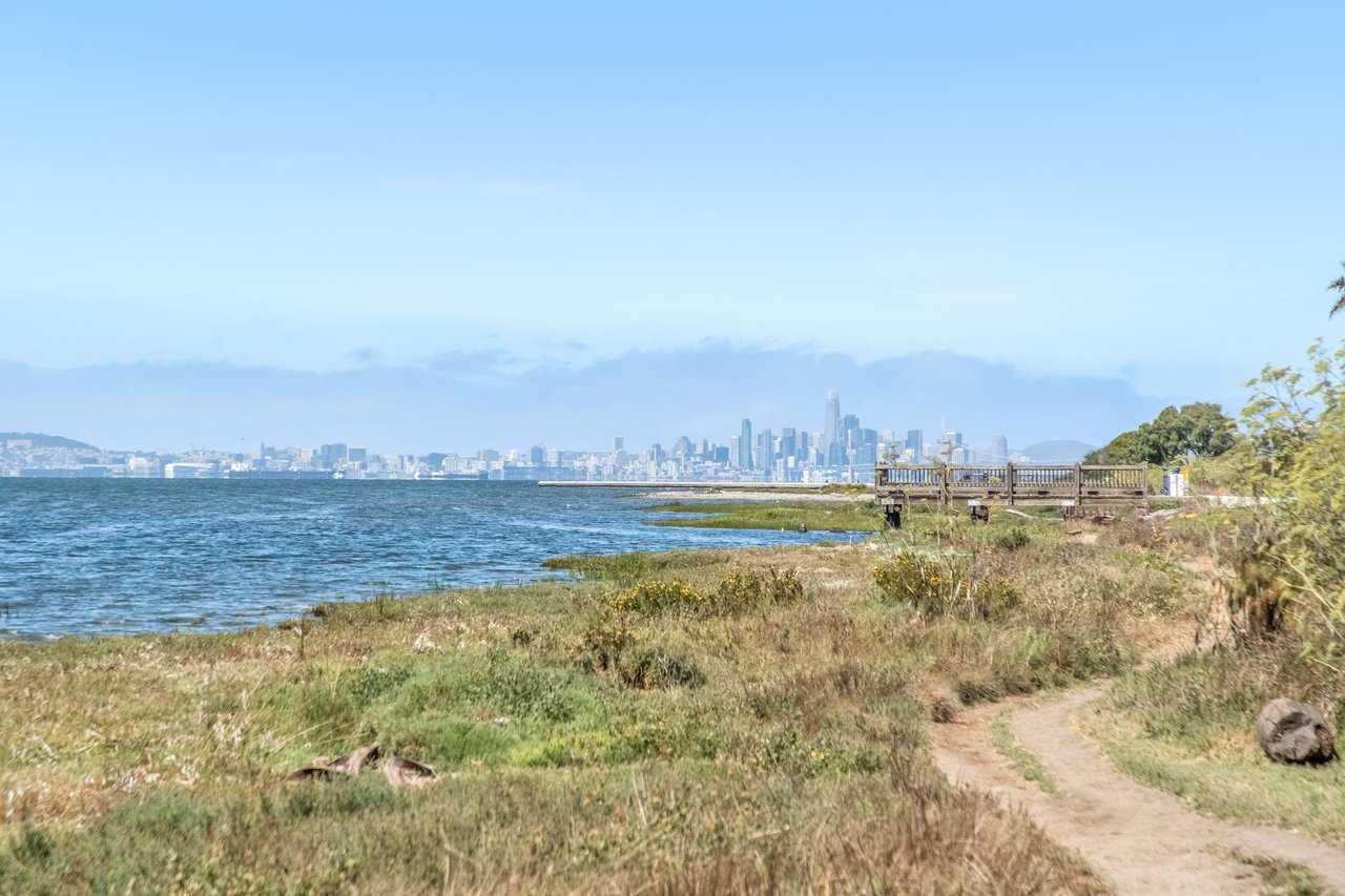 2916 Bayview Drive, Alameda, 94501