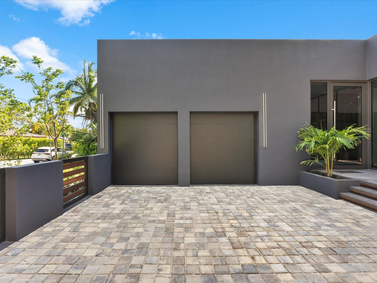 871 NE 83rd Street