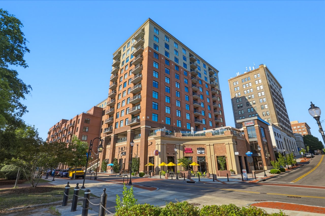 The Overlook at River Place