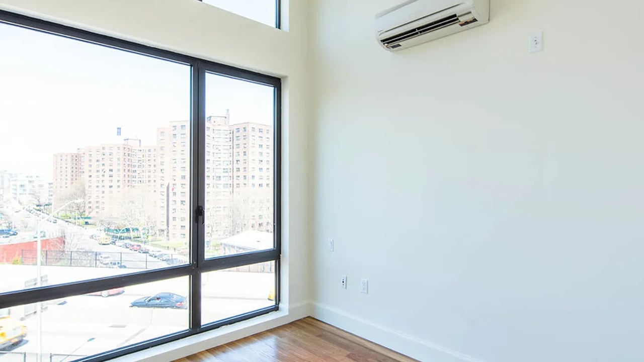 1 Duffield St 418