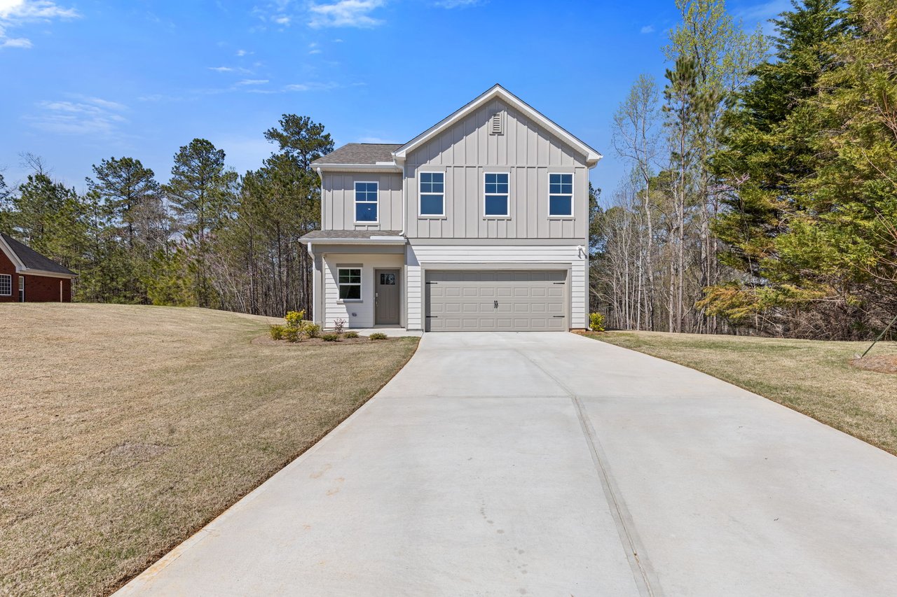 693 Shoals Trl