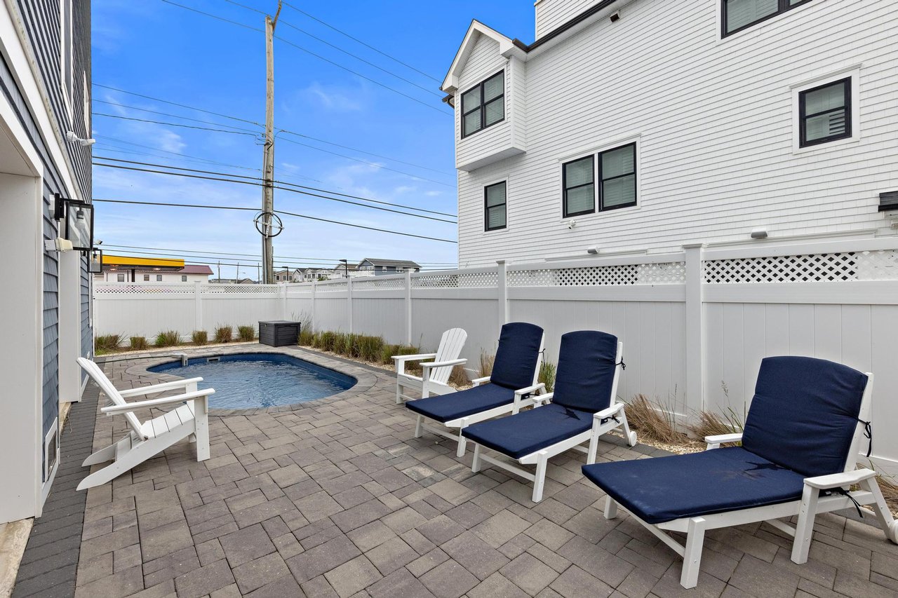 13600 Long Beach Blvd, Beach Haven Garden