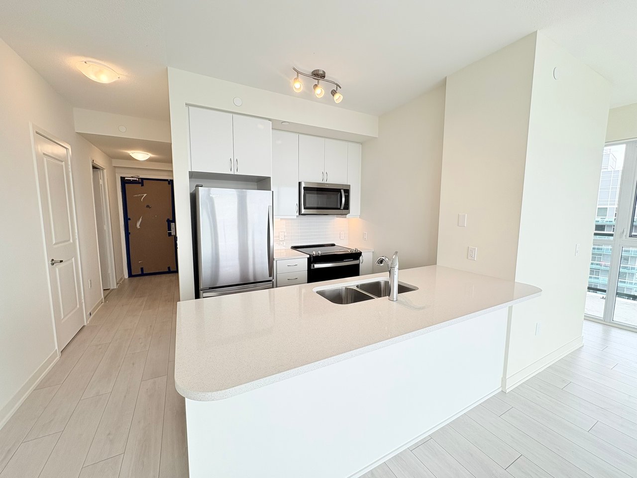 38 Annie Craig Drive Unit: 4102