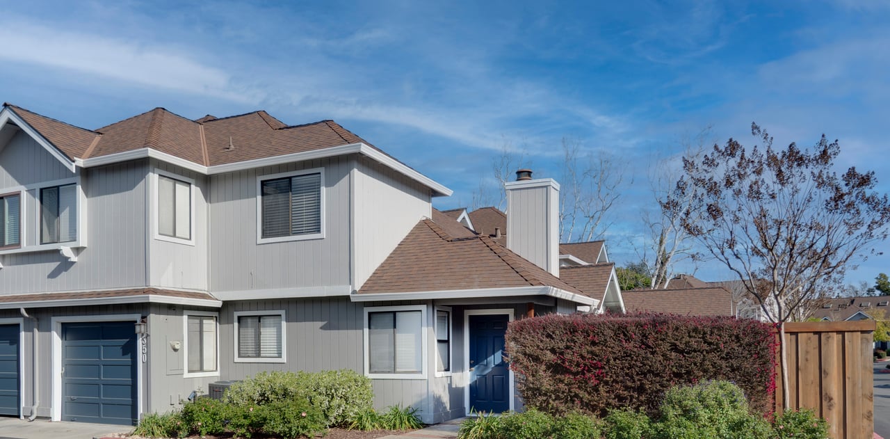 350 Creekview Drive