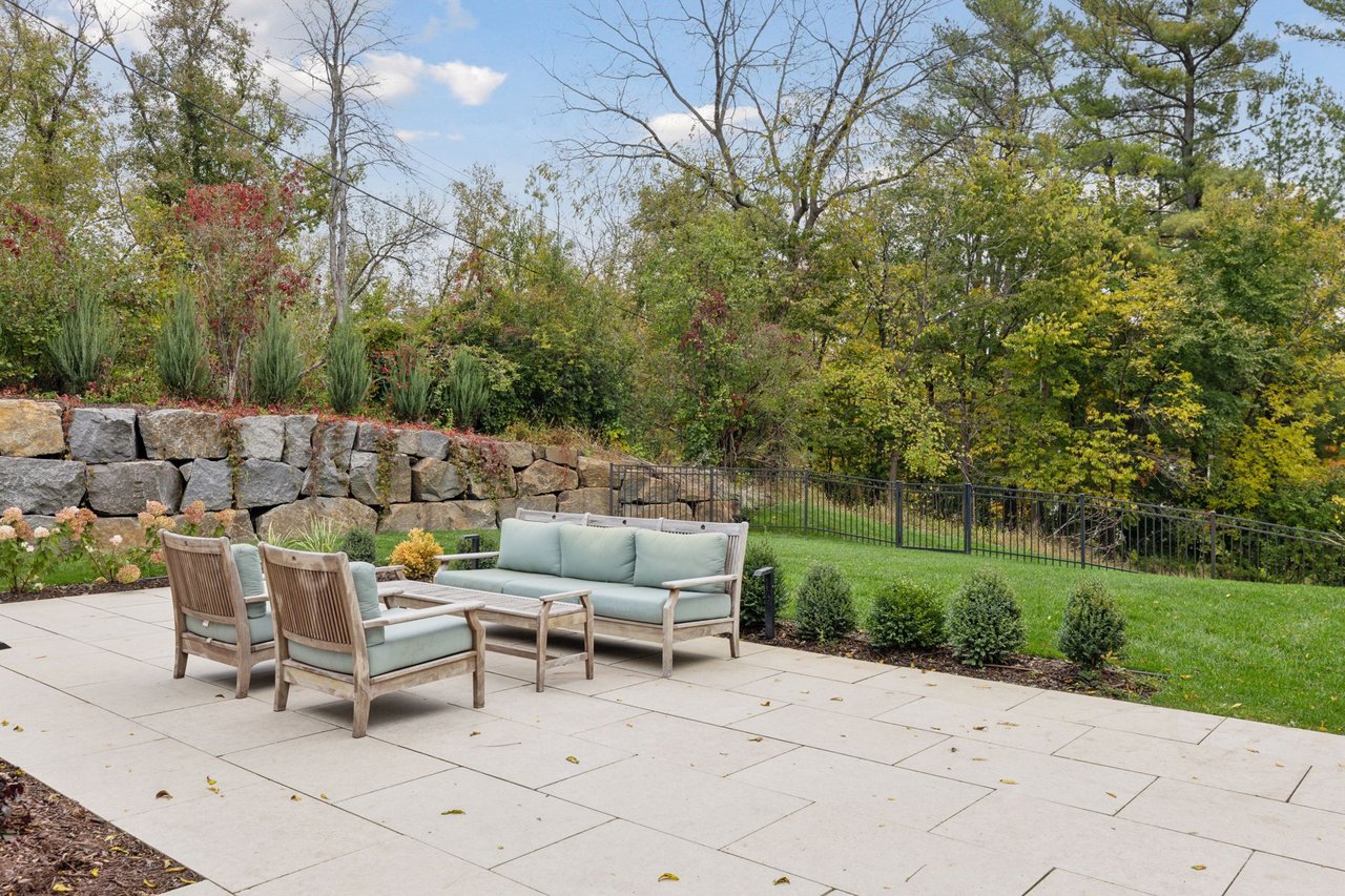 550 Orono Orchard Road S, Orono