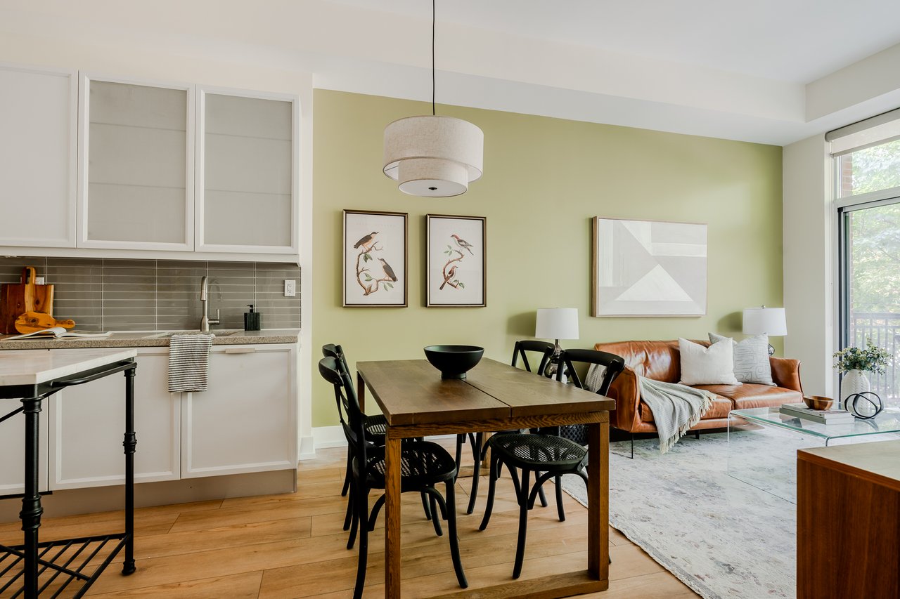 215-66 Kippendavie Ave