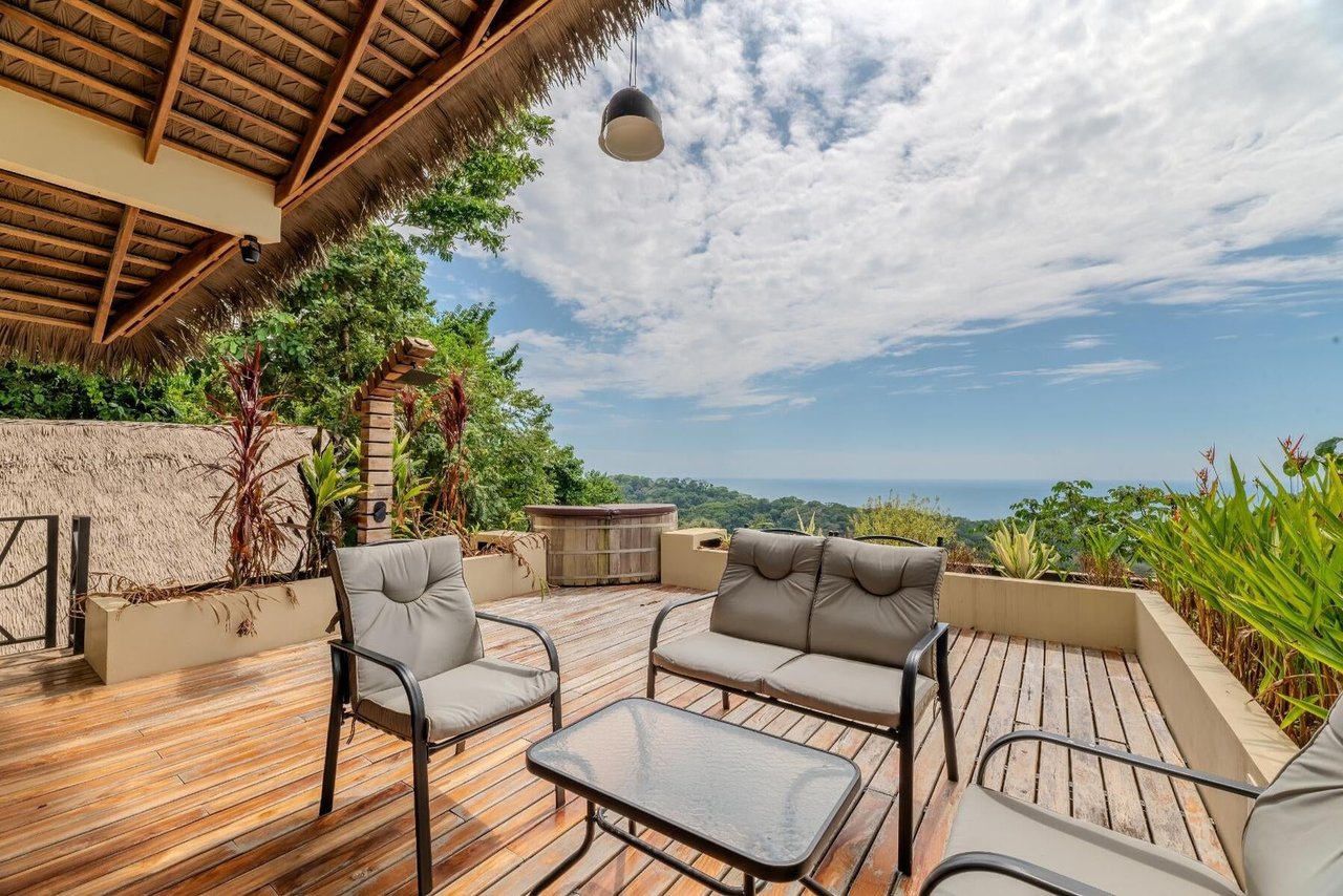 Ocean View Tropical Home, Dominical, Puntarenas