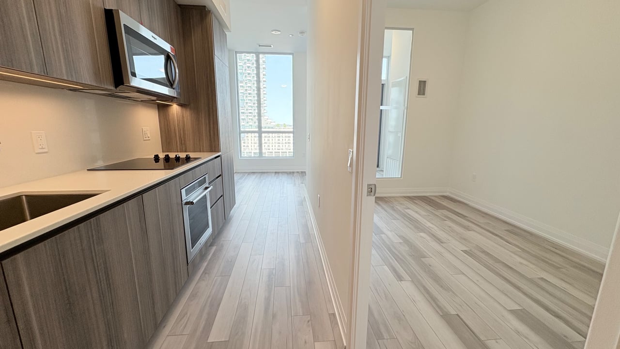 15 Richardson Street Unit: 1211