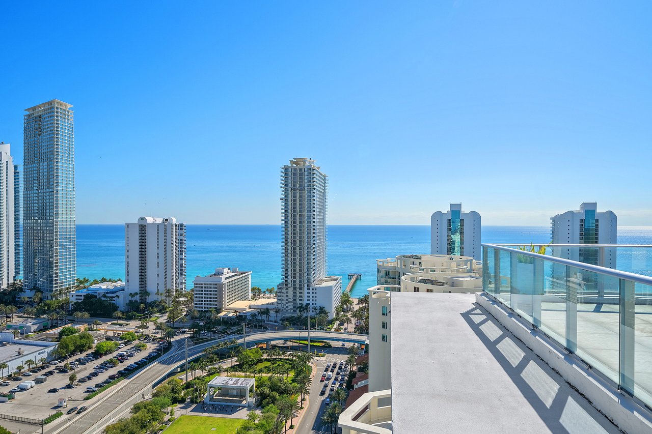 Parque Towers Penthouse 3
