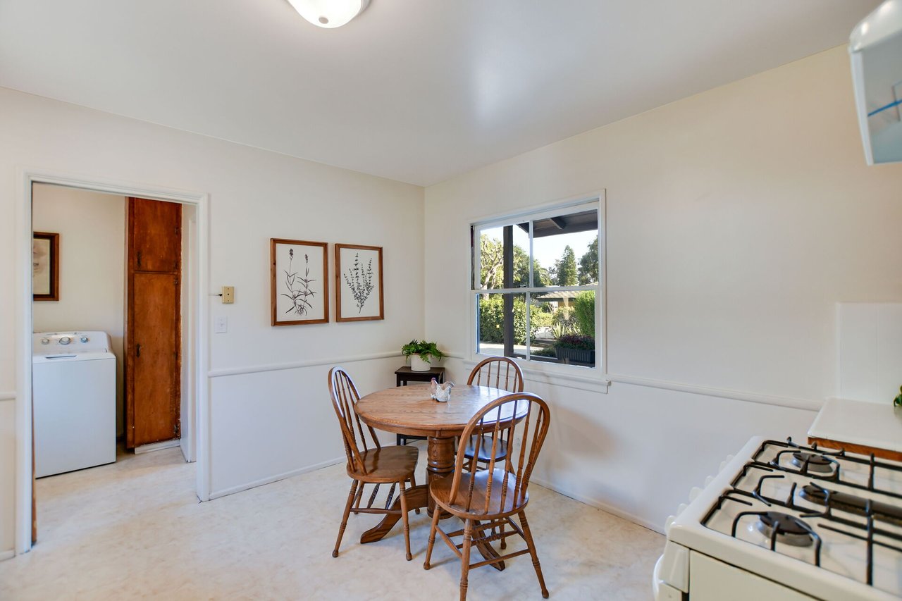 617 N Vista Bonita Avenue