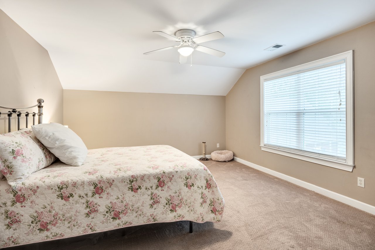 1095 CULBREATH RD