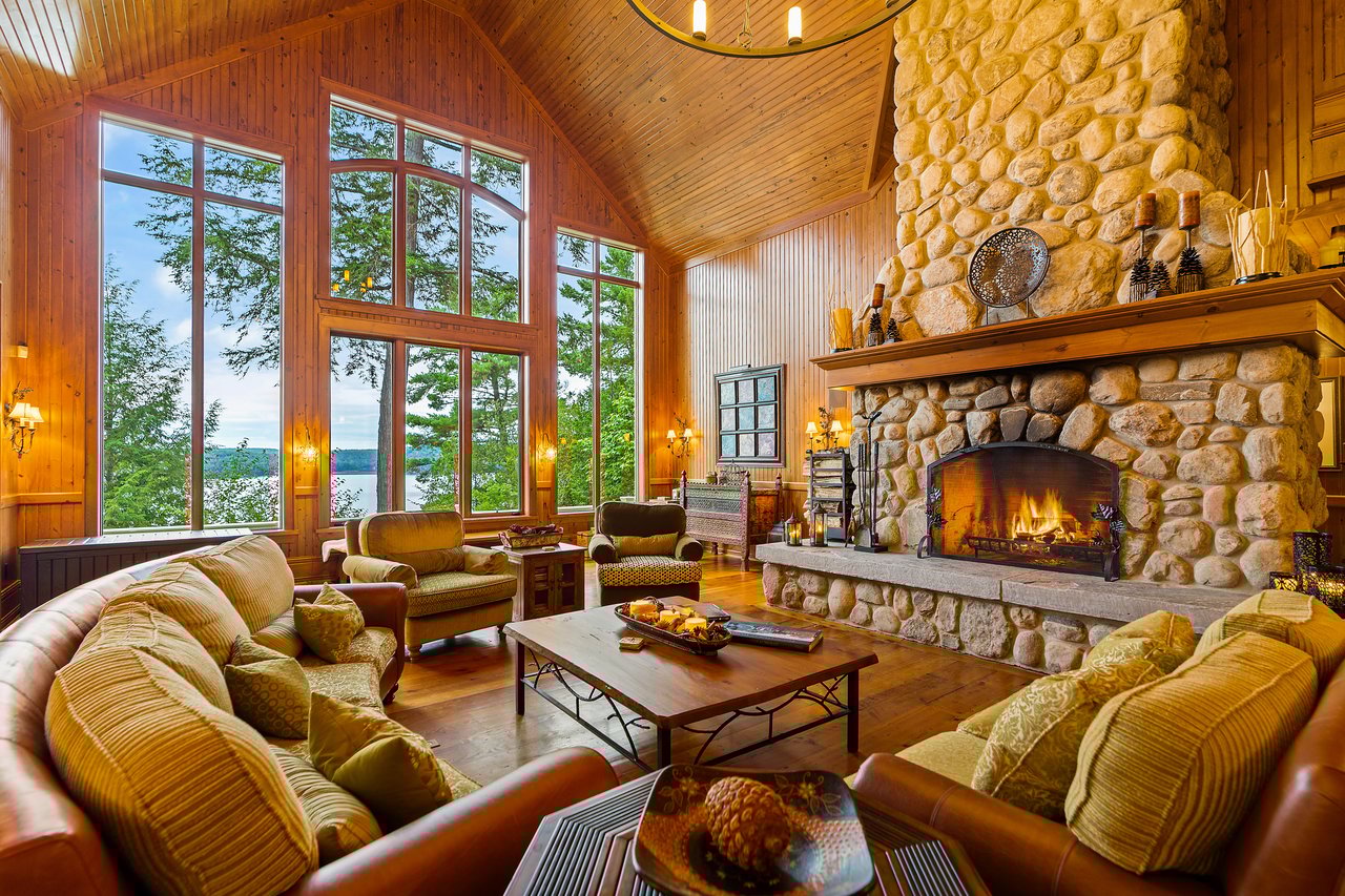 Muskoka Luxury Real Estate: Market Insights and Opportunities